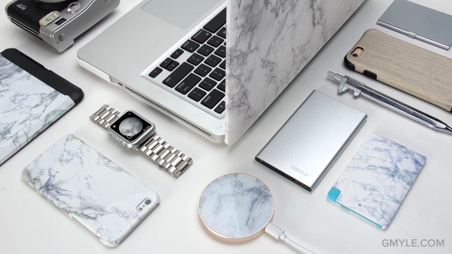 10 Marble-lous essentials that you need in your life right now