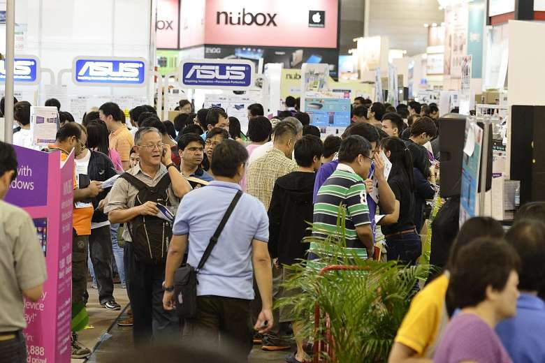 Play among the stars at Singapore’s largest space flight exhibition