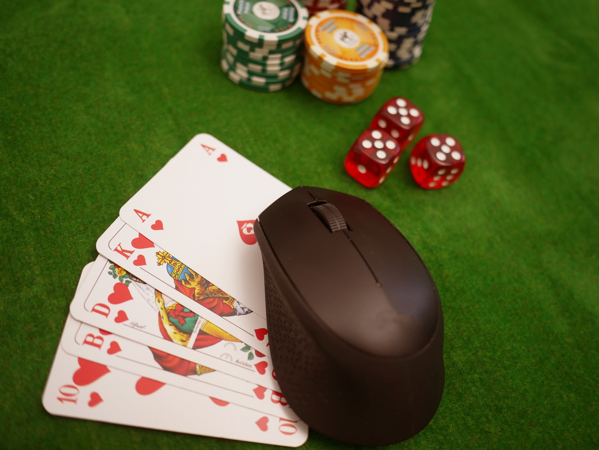 Why are Online Casinos so Popular in Singapore?